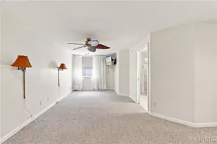 3215 Country Hollow Dr, Saint Louis, MO 63129 - Photo 18