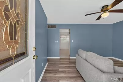 529 E 11th Street, Washington, MO 63090 - Photo 6