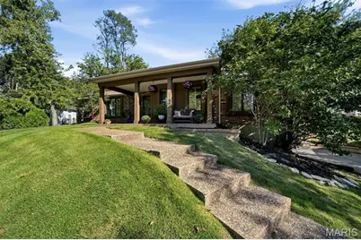 1743 Lynkirk Lane, Kirkwood, MO 63122 - Photo 2