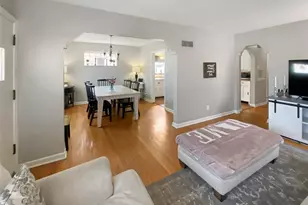 5750 Potomac St, Saint Louis, MO 63139 - Photo 4