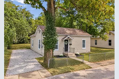 506 Cedar Street, De Soto, MO 63020 - Photo 2