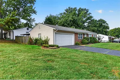 3405 Ipswich Lane, Saint Charles, MO 63301 - Photo 2