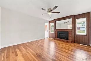 2830 Flintwood Dr, Saint Louis, MO 63129 - Photo 10