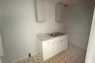 2235 Edmund Ave, Saint Louis, MO 63121 - Photo 14