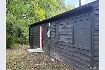 2235 Edmund Avenue, Saint Louis, MO 63121 - Photo 4
