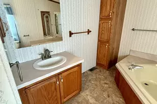 1406 W Main St, Bowling Green, MO 63334 - Photo 14
