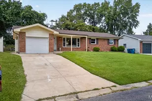 525 Norma Dr, Saint Charles, MO 63301 - Photo 2