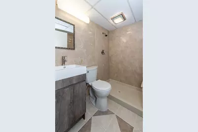 12104 Fleetwood Place, Maryland Heights, MO 63043 - Photo 24