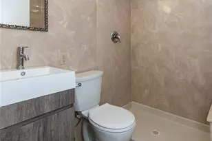 12104 Fleetwood Pl, Maryland Heights, MO 63043 - Photo 24
