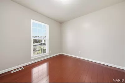 2116 Riding Spur Drive, Maryland Heights, MO 63146 - Photo 20