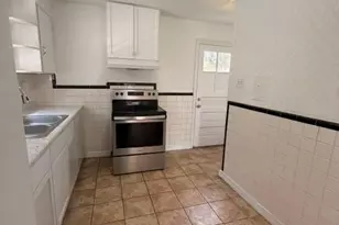 8309 Orchard Ave, University City, MO 63132 - Photo 10