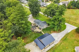 1392 N Henke Rd, Lake Saint Louis, MO 63367 - Photo 6