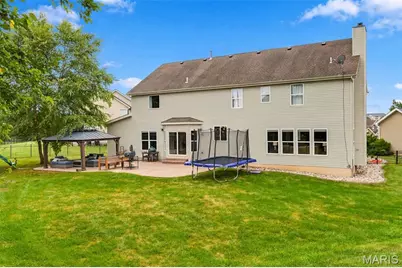 1000 Gardenbridge Place, Saint Charles, MO 63303 - Photo 26
