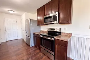 5128 Suson Ridge Dr, Saint Louis, MO 63128 - Photo 8