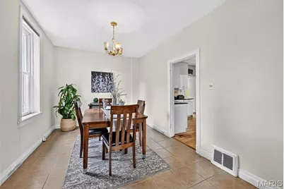 7303 Lindbergh Drive, Saint Louis, MO 63117 - Photo 12