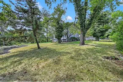 7303 Lindbergh Drive, Saint Louis, MO 63117 - Photo 30