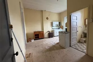 6704 Clayton Ave, Saint Louis, MO 63139 - Photo 16
