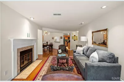 4570 Laclede Avenue #205, Saint Louis, MO 63108 - Photo 12