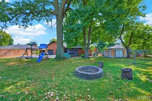 2023 Westbrook Ln, Overland, MO 63114 - Photo 60