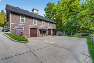 19 Squires Ln, Saint Louis, MO 63131 - Photo 76