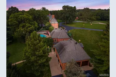 19 Squires Lane, Saint Louis, MO 63131 - Photo 6