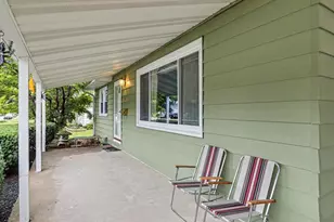 1015 Easy St, Palmyra, MO 63461 - Photo 2