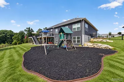 512 Spruce Hollow Court, Wentzville, MO 63385 - Photo 6