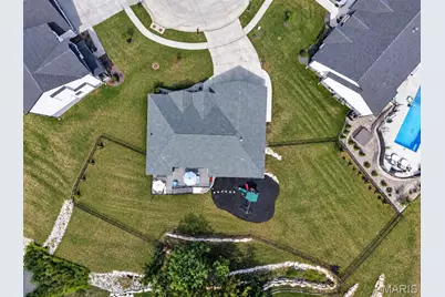 512 Spruce Hollow Court, Wentzville, MO 63385 - Photo 10