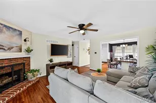 2414 Crestline Dr, Saint Louis, MO 63129 - Photo 14