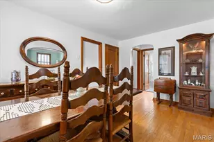 7723 Florentine Dr, Bel-Nor, MO 63121 - Photo 8