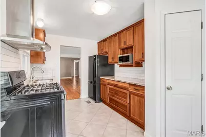 836 Evans Avenue, Kirkwood, MO 63122 - Photo 6