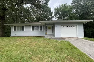 200 Meinhardt Dr, Fenton, MO 63026 - Photo 1