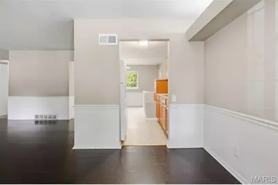 11723 Criterion Avenue, Saint Louis, MO 63138 - Photo 8