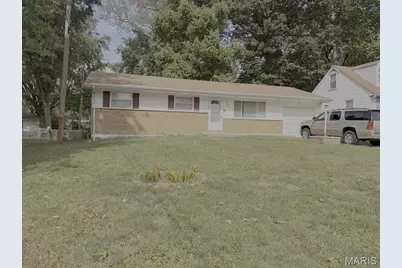 839 Font Lane, Bellefontaine Neighbors, MO 63137 - Photo 1