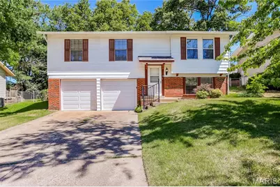 18 River Bluff Drive, Saint Peters, MO 63376 - Photo 1
