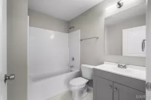 125 E Arlee Ave, Saint Louis, MO 63125 - Photo 10