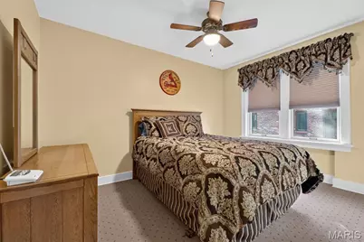 1071 Midland Boulevard, Saint Louis, MO 63130 - Photo 12