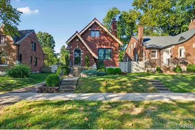 1071 Midland Boulevard, Saint Louis, MO 63130 - Photo 1