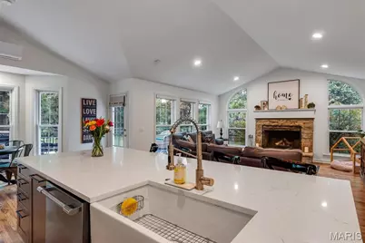 14 Long Meadows Lane, Town and Country, MO 63131 - Photo 18
