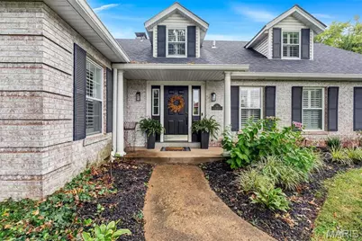 14 Long Meadows Lane, Town and Country, MO 63131 - Photo 2