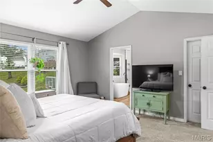 516 Oak Leaf Manor Ct, Ballwin, MO 63021 - Photo 14