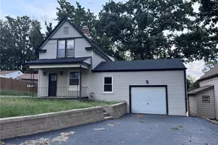 7149 Brompton Square, Maplewood, MO 63143 - Photo 2