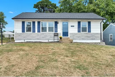 11105 Pine Forest Drive, Saint Louis, MO 63126 - Photo 2