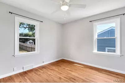 11105 Pine Forest Drive, Saint Louis, MO 63126 - Photo 18