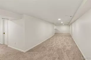 1142 Laire Dr, Saint Louis, MO 63137 - Photo 14