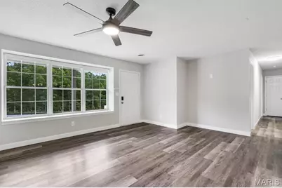 19034 Royal Drive, Warrenton, MO 63383 - Photo 6
