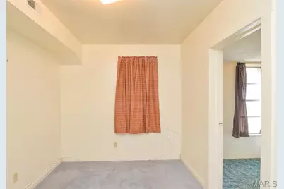 304 W Pitman Street, O'Fallon, MO 63366 - Photo 10