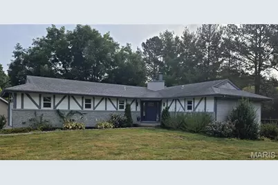 266 Savoy Drive, Lake Saint Louis, MO 63367 - Photo 2