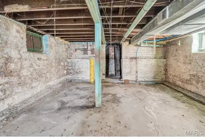 4655 Farlin Avenue, Saint Louis, MO 63115 - Photo 24