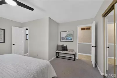 3943 Camelot Estates Court, Saint Louis, MO 63129 - Photo 22